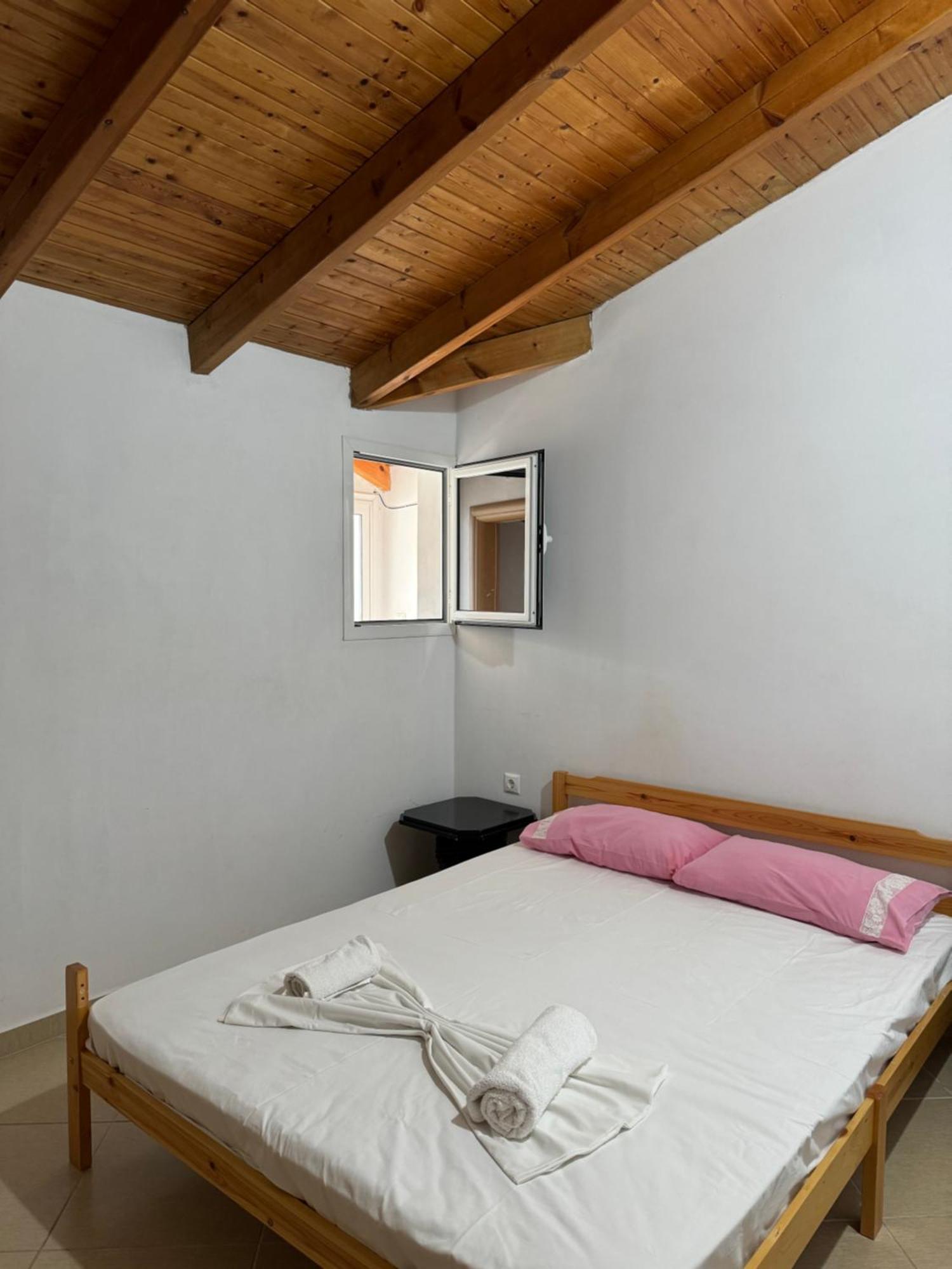 L.T. Apartment 5Th Street Sarande Exterior photo